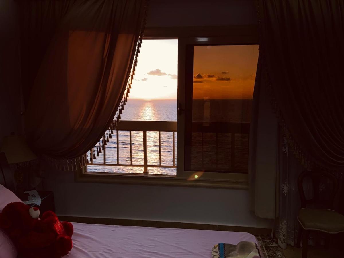 Luxury Beachfront Dream Apartment *